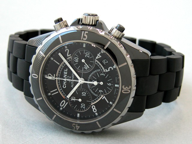 シャネルスーパーコピー CHANEL j12 H0939 41mm クロノグラフ ブラックラバーブレス ブラック