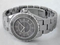 シャネルスーパーコピー j12 クロマティック H2979 38mm チタンセラミックブレス 2011年新作 グレー