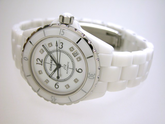 シャネルスーパーコピー j12 H0970 38mm ホワイトセラミックブレス 8Pダイヤホワイトシェルアフター ホワイトシェル