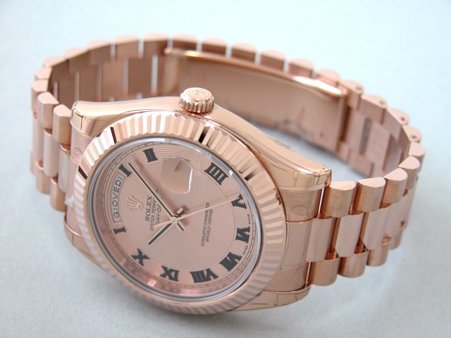 ロレックススーパーコピー ROLEX デイデイトII 218235 プレジデントブレス ピンク ブラックローマ