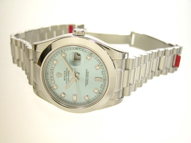 ロレックススーパーコピー ROLEX デイデイトII 218206A プレジデントブレス アイスブルー
