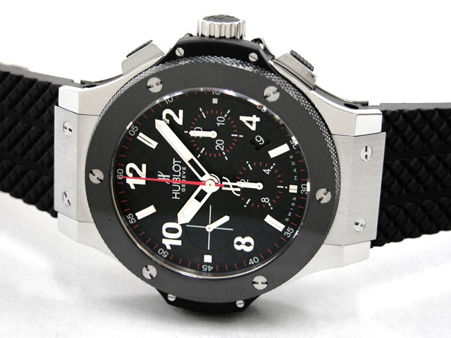 ウブロスーパーコピー ビッグバン ブラックセラミックベゼル 301.SB.131.RX ブラックカーボン