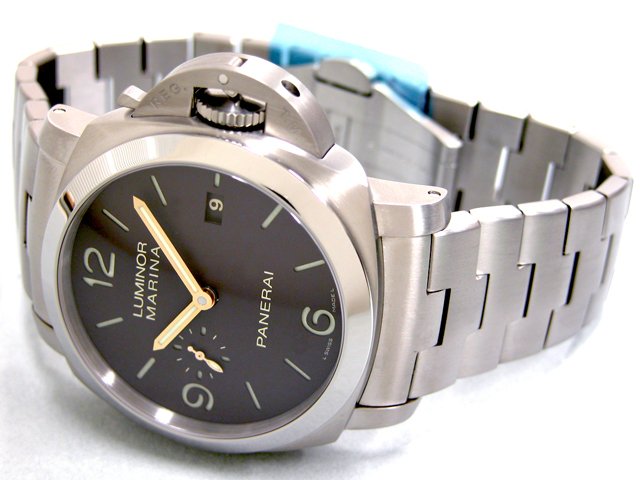 パネライスーパーコピー ルミノール1950 マリーナ 3デイズ PAM00352 44mm シースルーバック ブラウン