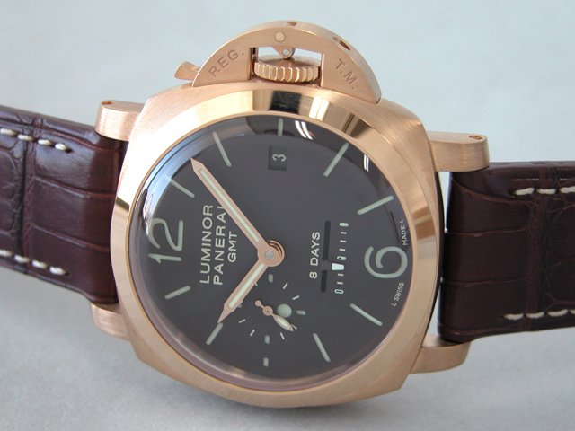 パネライスーパーコピー ルミノール1950 8DAYS GMT PAM00289 44mm シースルーバック ブラウン