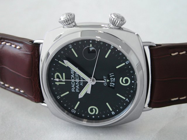パネライスーパーコピー ラジオミールＧＭＴ アラーム PAM00355 42mm ブラック