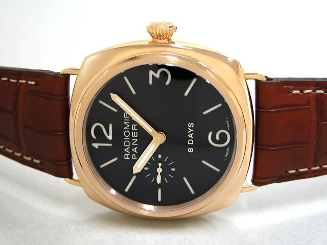 パネライスーパーコピー ラジオミール 8DAYS PAM00197 45mm ブラック 手巻き