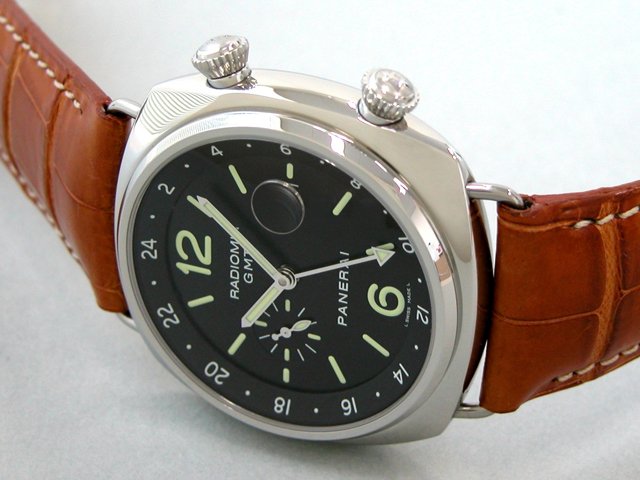 パネライスーパーコピー PANERAI ラジオミール GMT PAM00242 45mm ブラック 自動巻