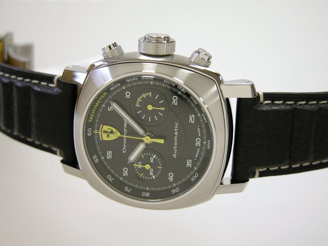 パネライスーパーコピー PANERAI フェラーリ スクデリア クロノグラフ FER00019 40mm ブラック