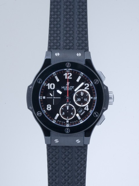 ウブロスーパーコピー ビッグバン ブラックマジック 301.CX.130.RX ブラックラバー ブラック