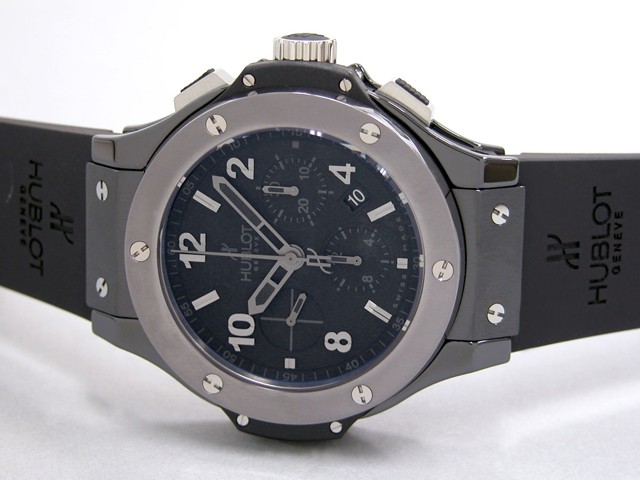 ウブロスーパーコピー ビッグバン アイスバン 301.CT.130.RX ブラック