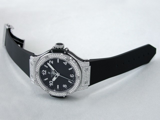 ウブロスーパーコピー ビッグバン38 スティールパヴェ 361.SX.1270.RX.1704 ブラック