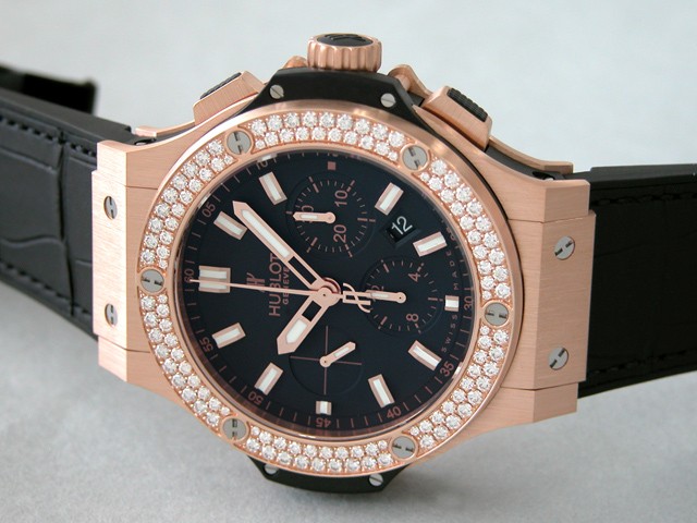 ウブロスーパーコピー ビッグバン エボリューション 301.PX.1180.GR.1104 ダイヤベゼル ブラックラバー ブラック