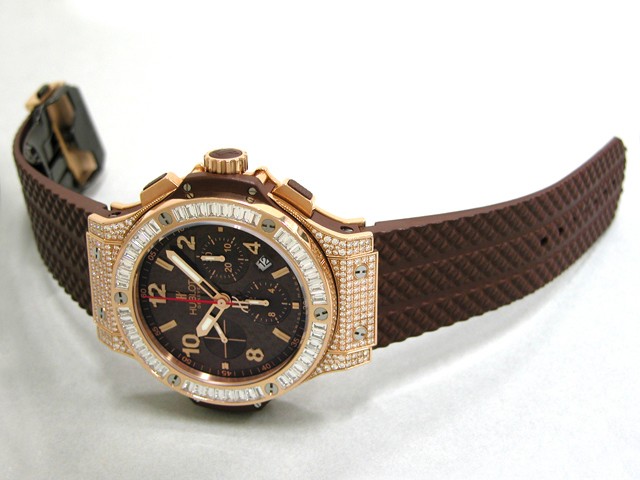 ウブロスーパーコピー ビッグバン 301.PC.1007.RX.094 チョコレートカーボン