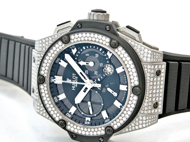 ウブロスーパーコピー キングパワー 709.ZX.1770.RX.1704 スプリットセコンド パワーリザーブ ベゼル・ラグダイヤ ブラックラバー ブラックカーボン