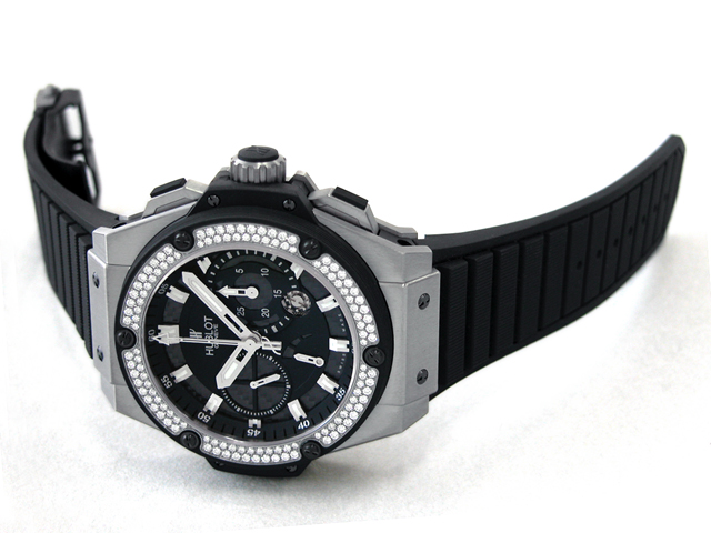 ウブロスーパーコピー キングパワー 709.ZX.1770.RX.1104 スプリットセコンド パワーリザーブ ベゼルダイヤ ブラックラバー