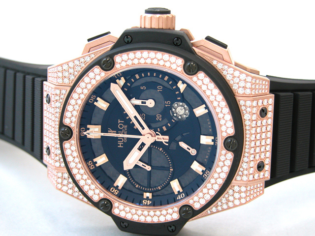 ウブロスーパーコピー キングパワー フドロワイアント 709.OX.1780.RX.1704 スプリットセコンド パワーリザーブ ベゼル・ラグダイヤ ブラックラバー ブラックカーボン