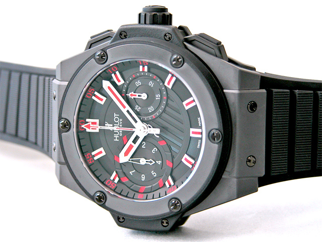 ウブロスーパーコピー キングパワー フドロワイアント ブラックマジック 715.CI.1123.RX ブラックラバー ブラック