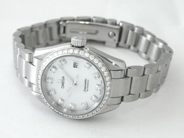 オメガスーパーコピー OMEGA シーマスター 2565.75 アクアテラ ベゼルダイヤ ホワイトシェル