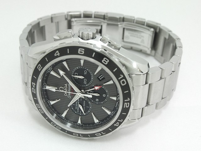 オメガスーパーコピー  OMEGA シーマスター 231.10.44.52.06.001 コーアクシャル アクアテラ GMT クロノメーター グレー/ブラック