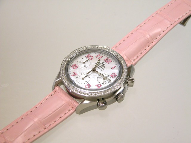 オメガスーパーコピー スピードマスター 3835.74.34 ダイヤベゼル ピンク皮 ホワイトシェルピンクアラビア