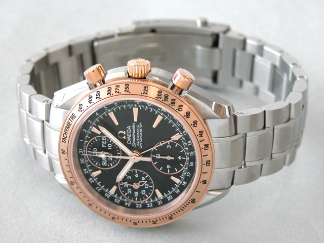 オメガスーパーコピー スピードマスター 323.21.40.44.01.001 デイデイト ブラック