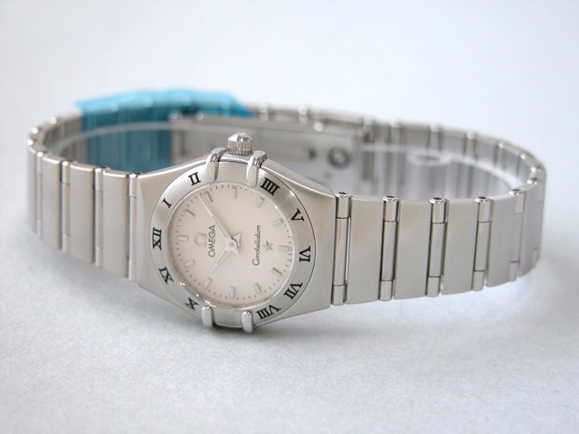 オメガスーパーコピー コンステレーション ミニ 1562.30 シルバー レディース