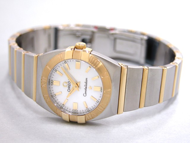 オメガスーパーコピー コンステレーション 1381.70 ダブル イーグル ホワイトシェル