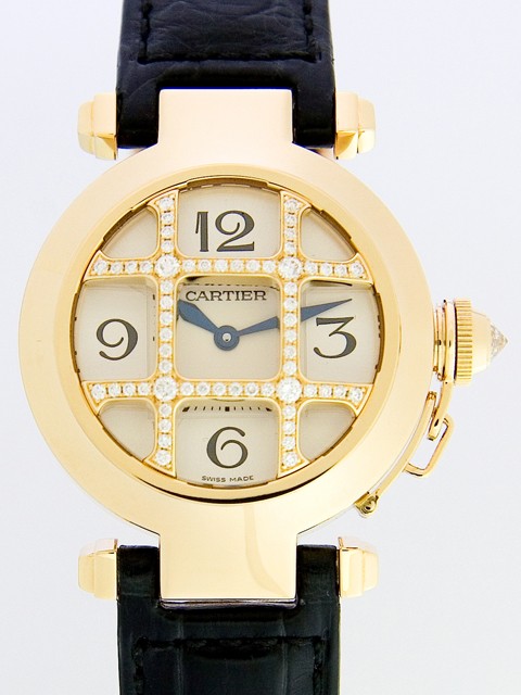 カルティエスーパーコピー Cartier パシャ WJ11951G 32mm ＹG 黒皮 コンベックスグリッドダイヤ シルバー