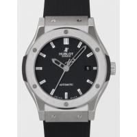 ウブロスーパーコピー クラシック・フュージョン チタニウム 542.NX.1170.RX 42mm ラバー ブラック