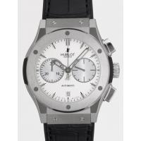 ウブロスーパーコピー クラシック・フュージョン クロノグラフ チタニウム オパーリン 521.NX.2610.LR 45mm アリゲーター/ラバー シルバー