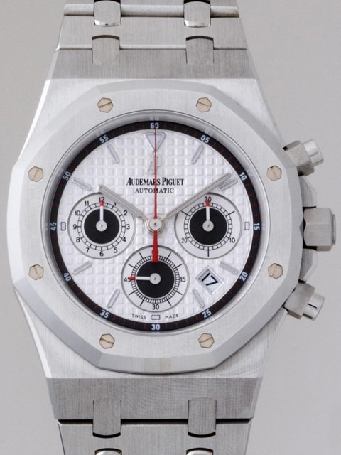 オーデマ･ピゲスーパーコピー AUDEMARS PIGUET ロイヤルオーク クロノ 26300ST.OO.1110ST.06 ＳＳ シルバー/ブラック