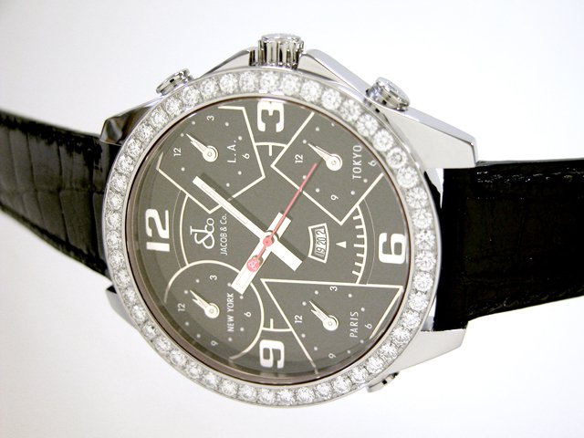 ジェイコブスーパーコピー ファイブタイムゾーン JC-2D ベゼルダイヤ 47mm ブラック