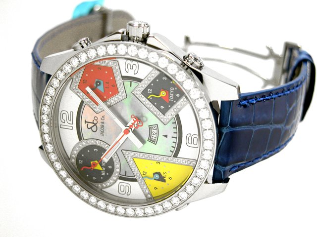 ジェイコブスーパーコピー ファイブタイムゾーン JC-7DAD 1重ベゼルダイヤ 47mm ホワイト/ブルーシェル
