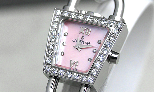 コルムスーパーコピー パドロックチェーン ウォッチ 137.414.47/ K300PM49 レディース