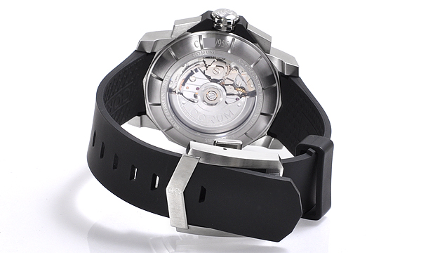 コルムスーパーコピー アドミラルズカップ クロノ 753.671.20 F371 AA52 ホワイト