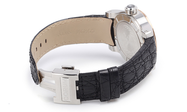 コルムスーパーコピー ロムルス ラージデイト 812.515.24 F221 BN76 ステンレス・ピンクゴールド 