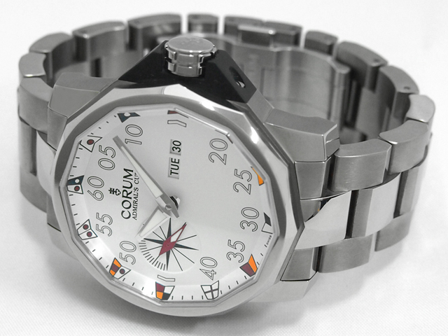 コルムスーパーコピー アドミラルズカップ コンペティション48 947.931.04/V700 AA12 ホワイト