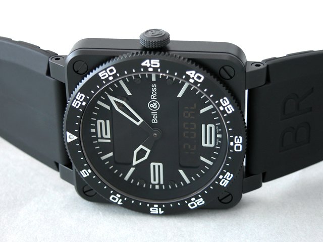 ベル＆ロススーパーコピー BR03-88 TYPE AVIATION CARBON FINISH BR03-88 ラバーベルト ブラック