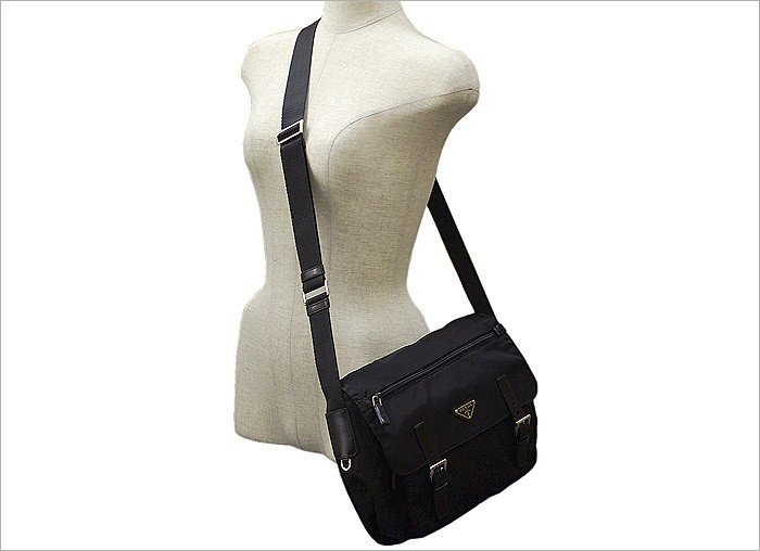 プラダスーパーコピー PRADA 斜めがけショルダーバッグ ナイロン ブラック BT6671