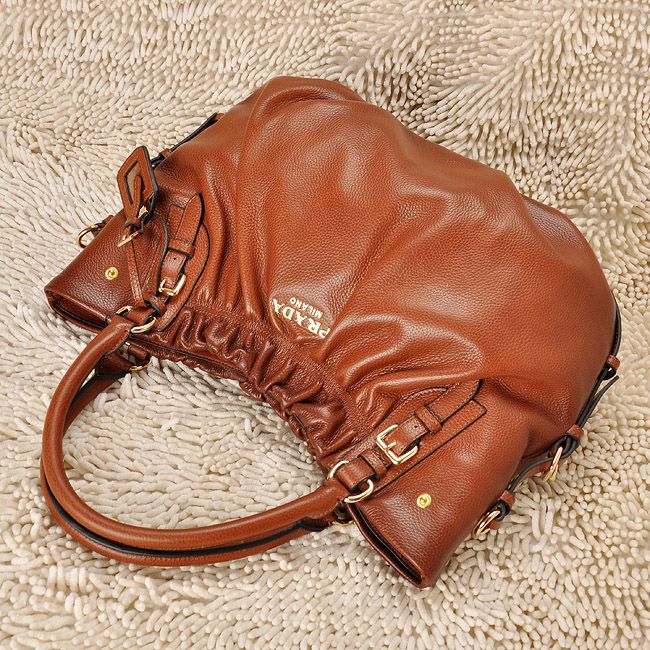 PRADA プラダスーパーコピー 激安 斜めがけショルダーバッグ（ダークブラウン）BT0621