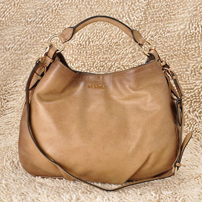 PRADA プラダスーパーコピー ヴィテロダイノレザー 斜めがけ ショルダーバッグ（マスタード）BR4412