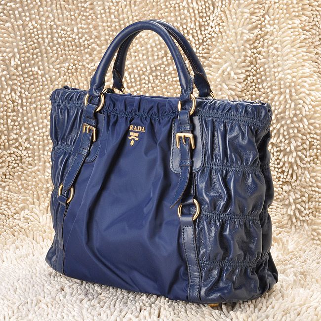 PRADA プラダスーパーコピー 激安 テスートゴーフル ショルダーバッグ（ブルー ）BR4681