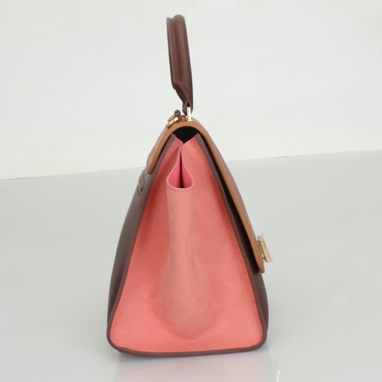 セリーヌスーパーコピー 2011年秋冬新作 TRAPEZE ハンドバッグ ブラック CELINE-015