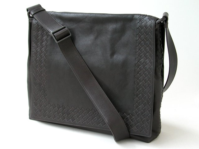 ボッテガ・ヴェネタスーパーコピー BOTTEGAVENETA ショルダーバッグ 221065V4067-1301 ブラウン