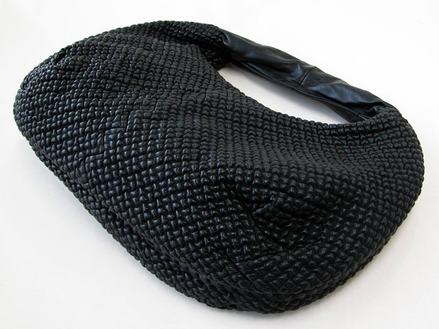 ボッテガ・ヴェネタスーパーコピー BOTTEGAVENETA ワンショルダー 232500VO510-1000 ブラック