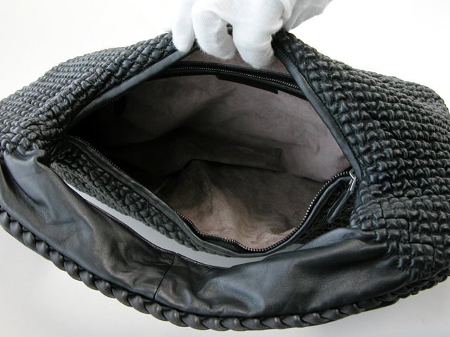 ボッテガ・ヴェネタスーパーコピー BOTTEGAVENETA ワンショルダー 232500VO510-1000 ブラック