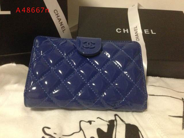 シャネルスーパーコピー 長財布 二つ折りマトラッセ キルティング クラシック ココマーク パテントレザー ブラック A48667m/A48667n/A48667h/A48667i