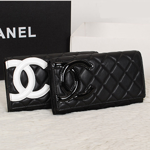 シャネルスーパーコピー 財布 二つ折り カンボンライン レザー ココマーク キルティング ブラック×ピンク A50077a/A50077b