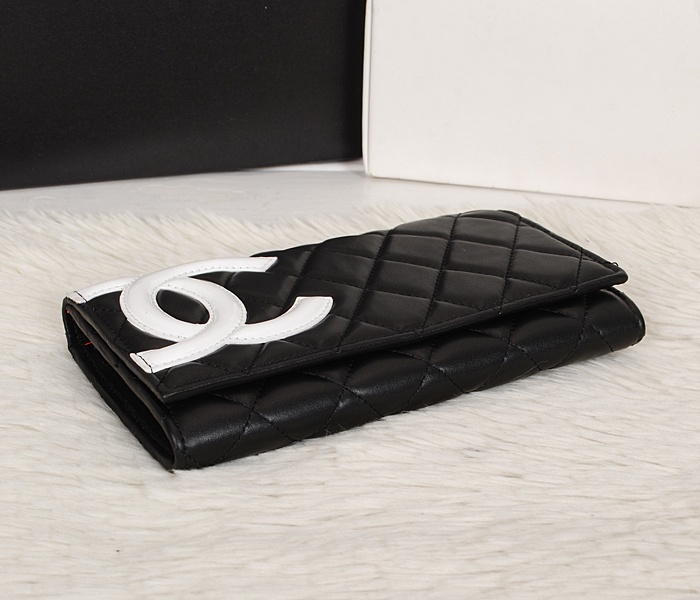 シャネルスーパーコピー 財布 二つ折り カンボンライン レザー ココマーク キルティング ブラック×ピンク A50077a/A50077b