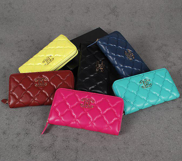 シャネルスーパーコピー 財布 ラウンドファスナー キルティング レザー ココマーク A69099